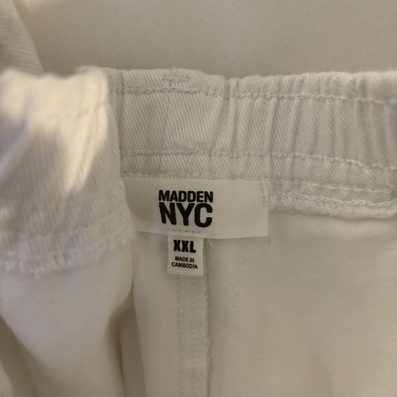 NEW Madden NYC Women's Drawstring XXL (20) Utility Jeans - Picture 9 of 11